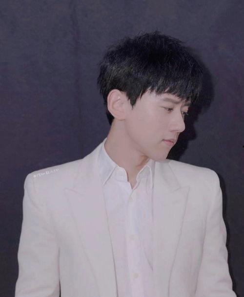 妈妈桑网红,揭秘网红背后的励志人生