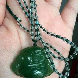 俄料碧玉佛公怎样看,天然美玉的神秘魅力与生成之谜