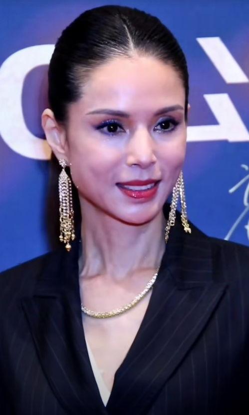 50岁左右的明星